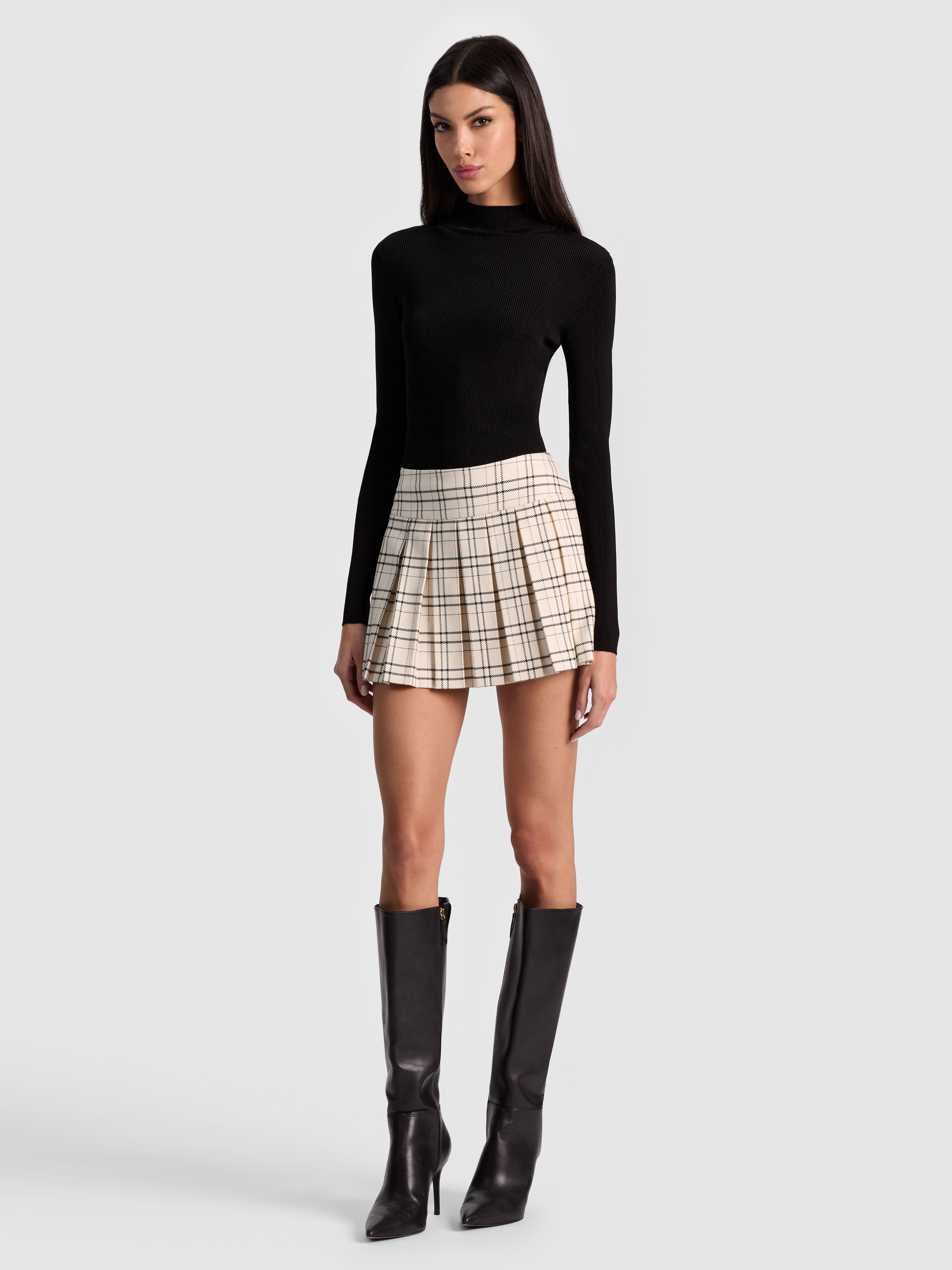 パンツ Herlipto Verlet Tweed Mini Skort EMILIE TWEED MINI SKORT in COOL GIRL PLAID | ALICE + OLIVIA
