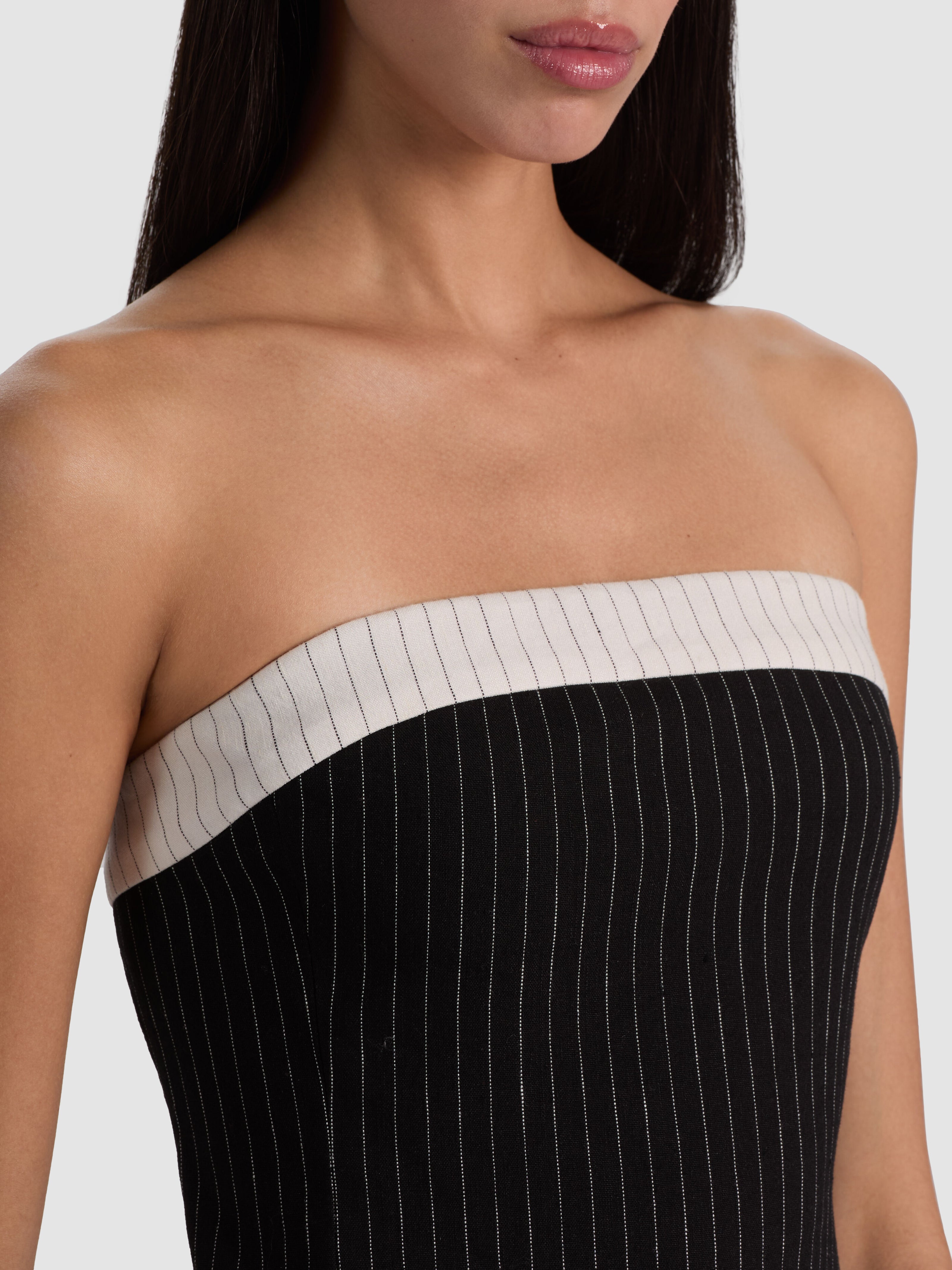 KELLY STRAPLESS TOP-BLACK/OFF WHITE PINSTRIPE-ALICE + OLIVIA