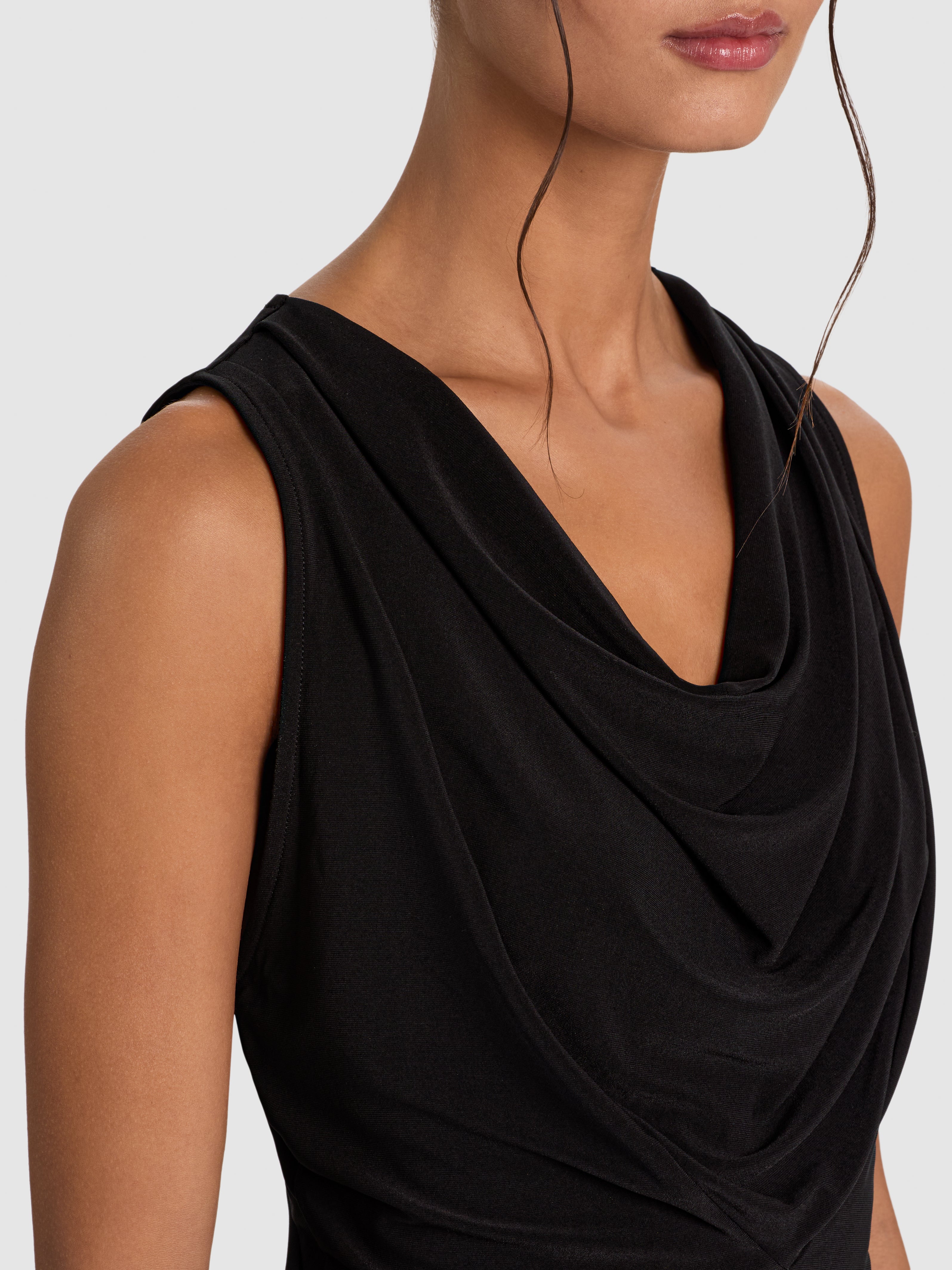 CANOTTA JACQUELINE CON SCOLLO MORBIDO-ALICE + OLIVIA