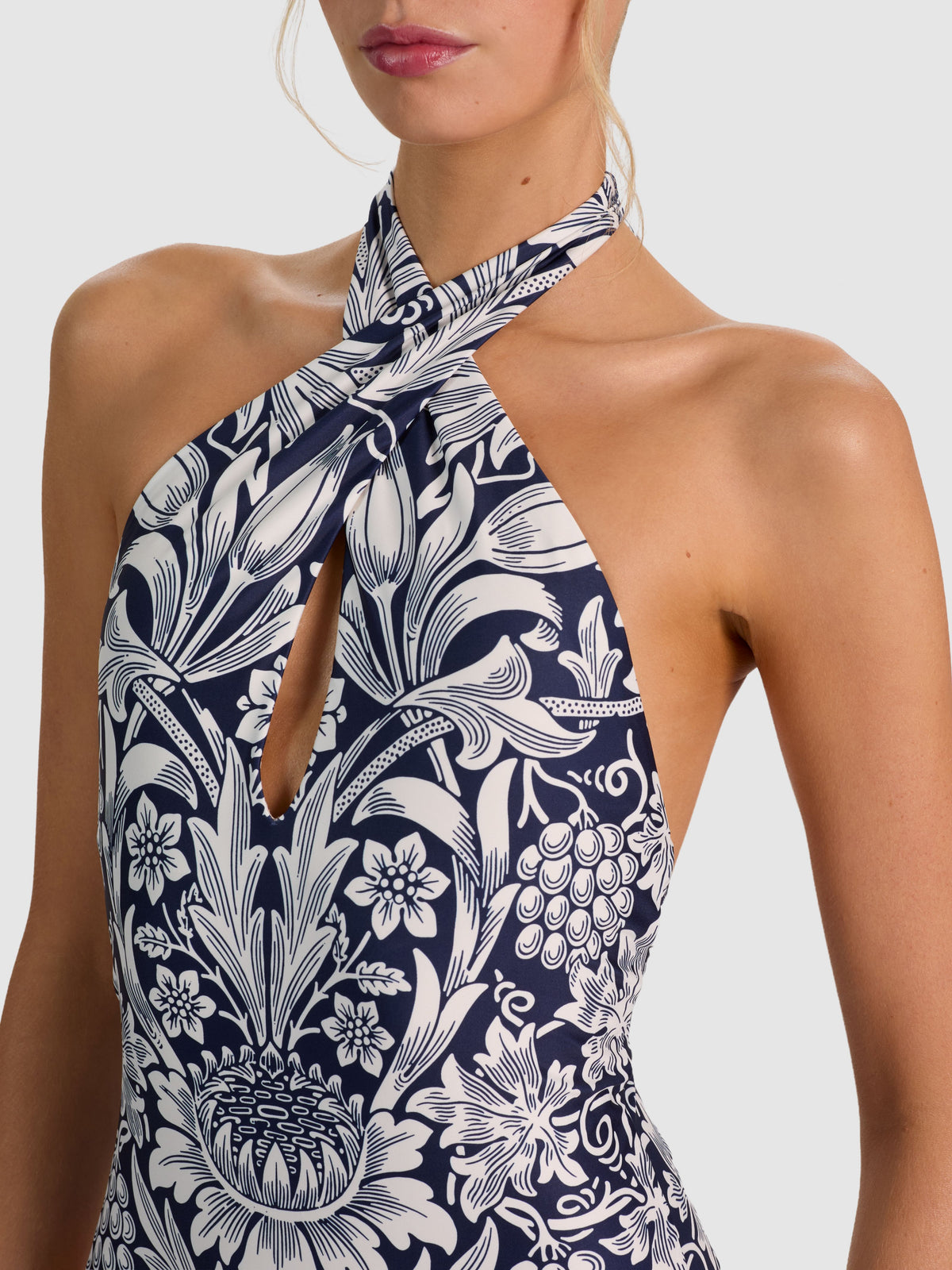 A+O X PQ SWIM DELILAH CROSS FRONT ONE-PIECE-FLOWER FIELD MIDNIGHT BLUE-ALICE + OLIVIA