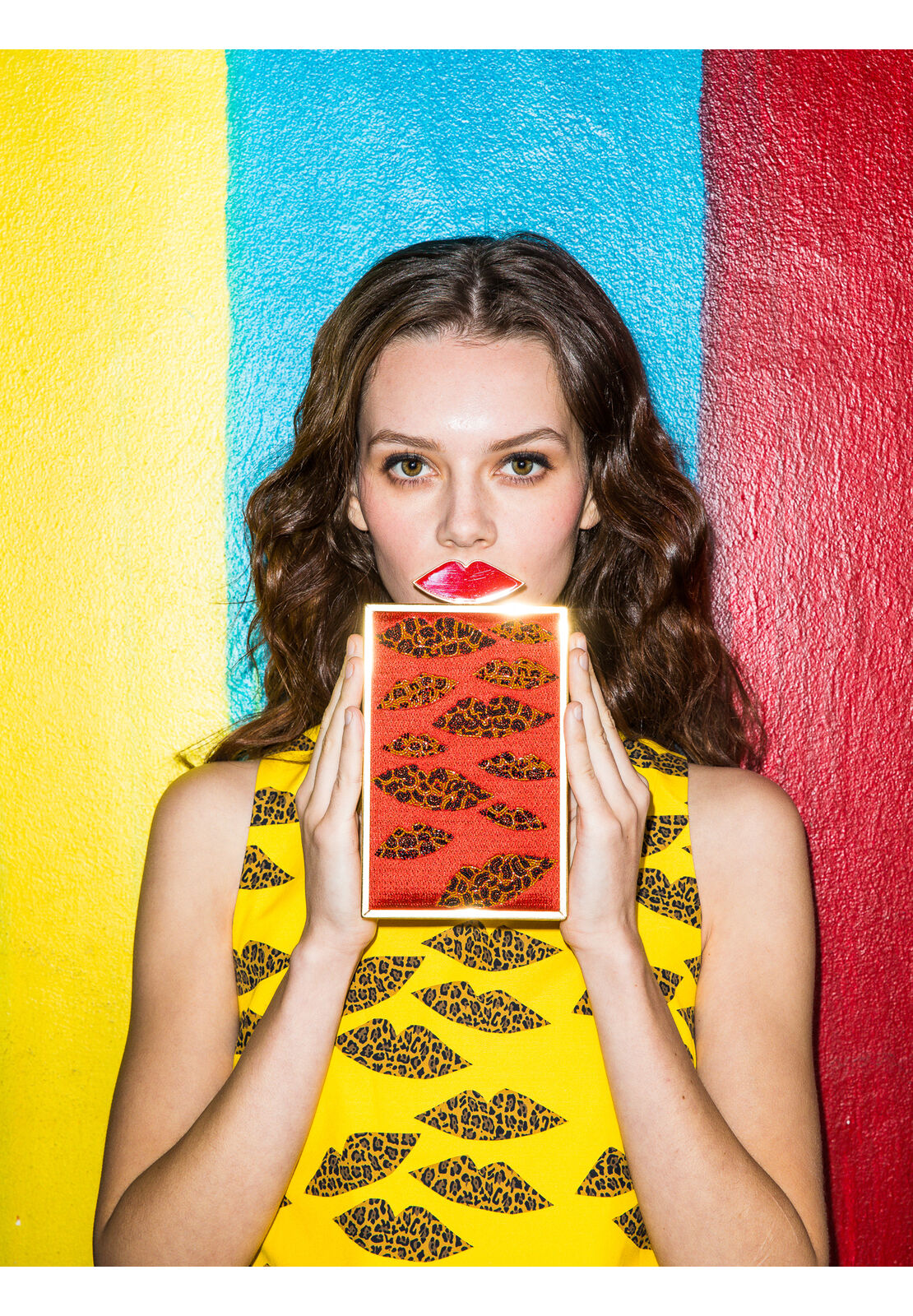 SOPHIA NORTHSOUTH CLUTCH-CHEETAH-ALICE + OLIVIA