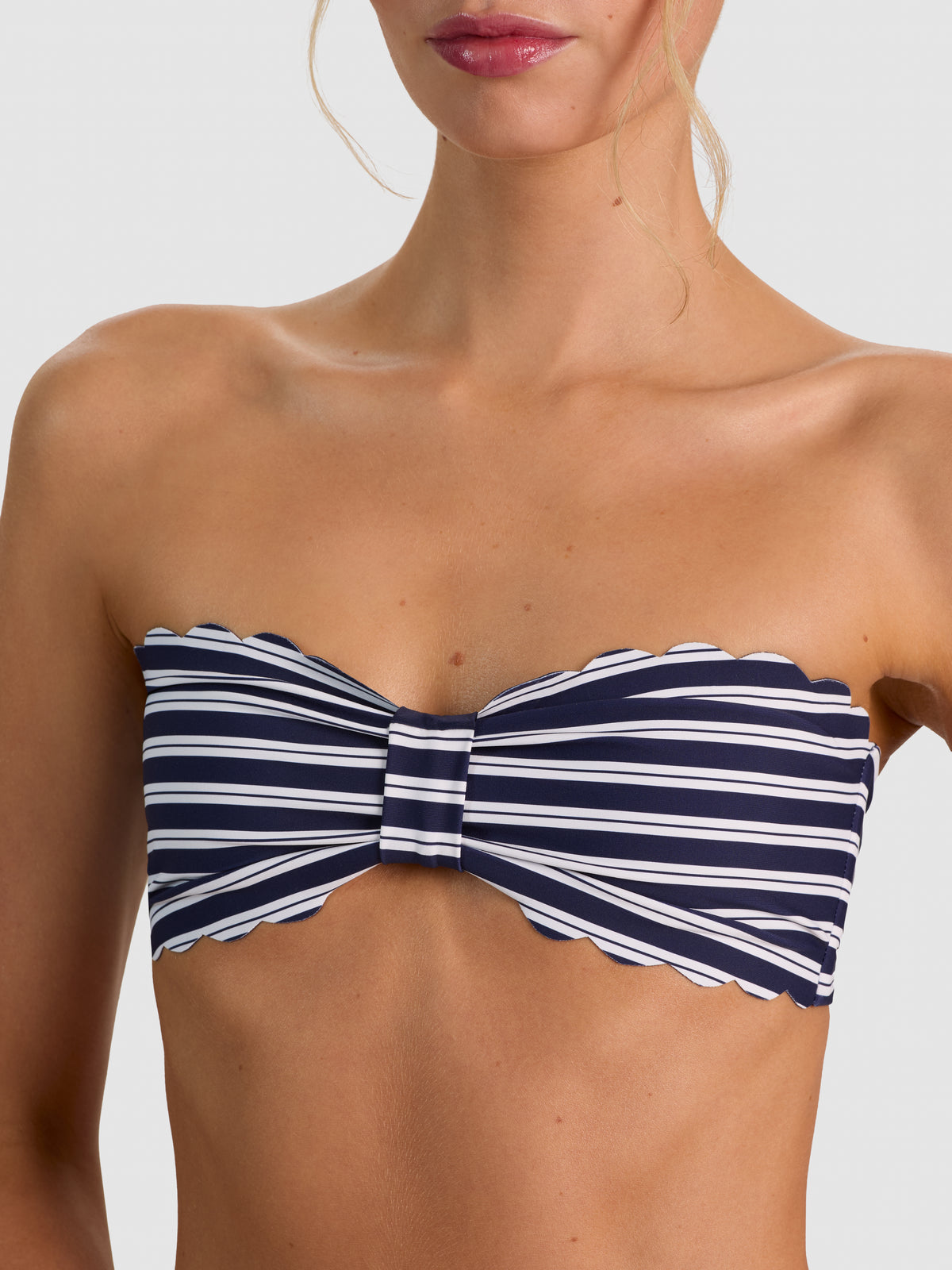 A+O X PQ SWIM ASPEN REVERSIBLE SCALLOPED BANDEAU-METRO STRIPE MIDNIGHT BLUE LG-ALICE + OLIVIA
