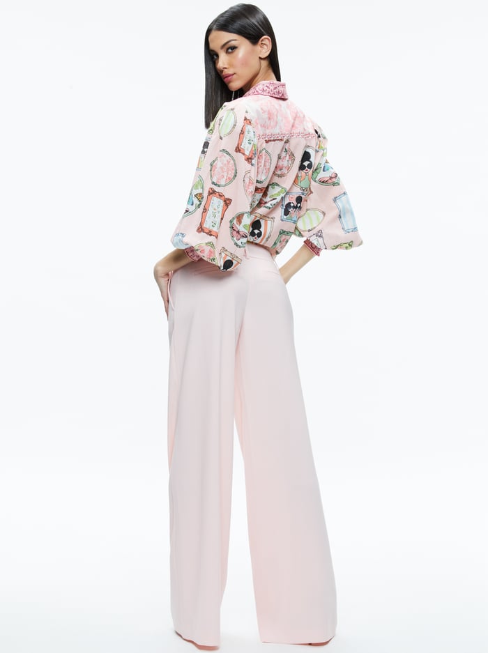 TIFFIE STACEFACE DRAMA SLEEVE BLOUSE - MIRROR MIRROR STACE image 2 - Alice And Olivia
