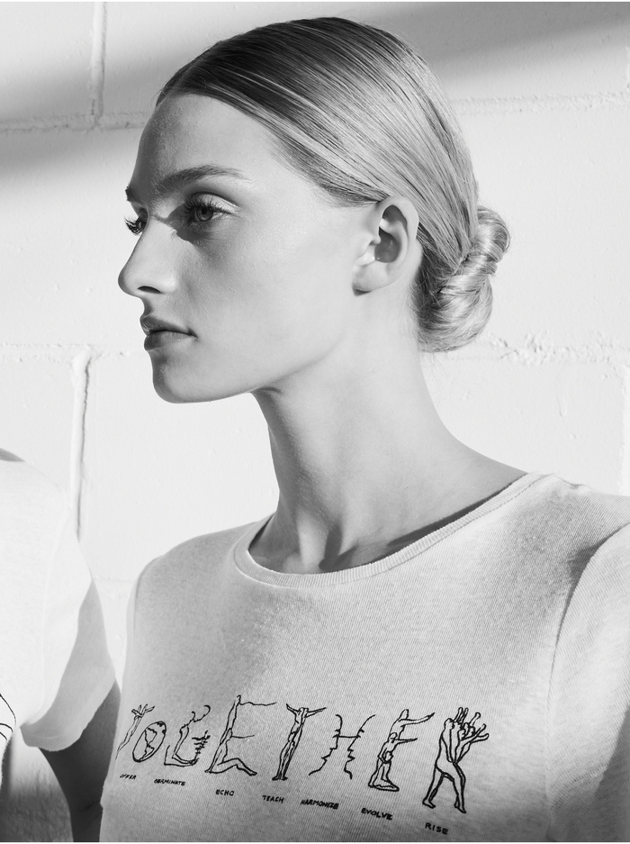 CINDY TOGETHER TEE - TOGETHER image 6 - ALICE + OLIVIA