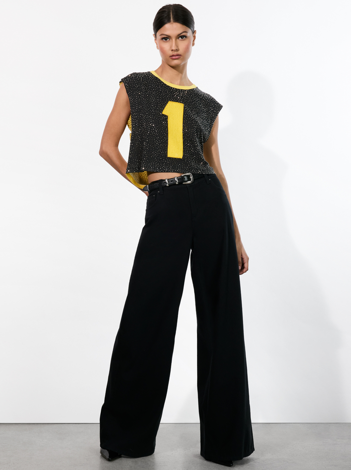 A+O X THE BEATLES MICAH MUSCLE TANK - NUMBER ONE image 5 - Alice And Olivia