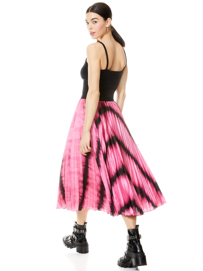 RHEA FUZZY CROPPED TANK - BLACK image 1 - Alice And Olivia