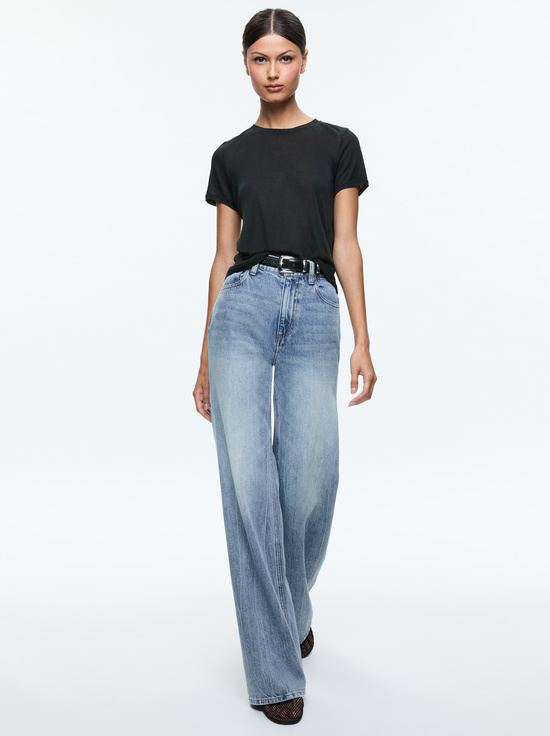 BLACK-CINDY CROPPED TEE