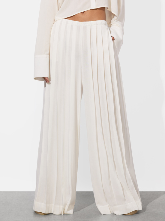 OFF WHITE-JENNA PLEATED PULL ON PANT