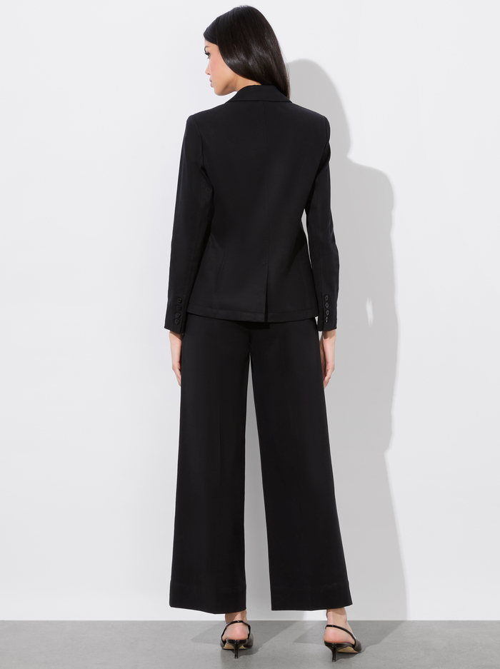 MACEY FITTED BLAZER - BLACK image 2 - Alice And Olivia