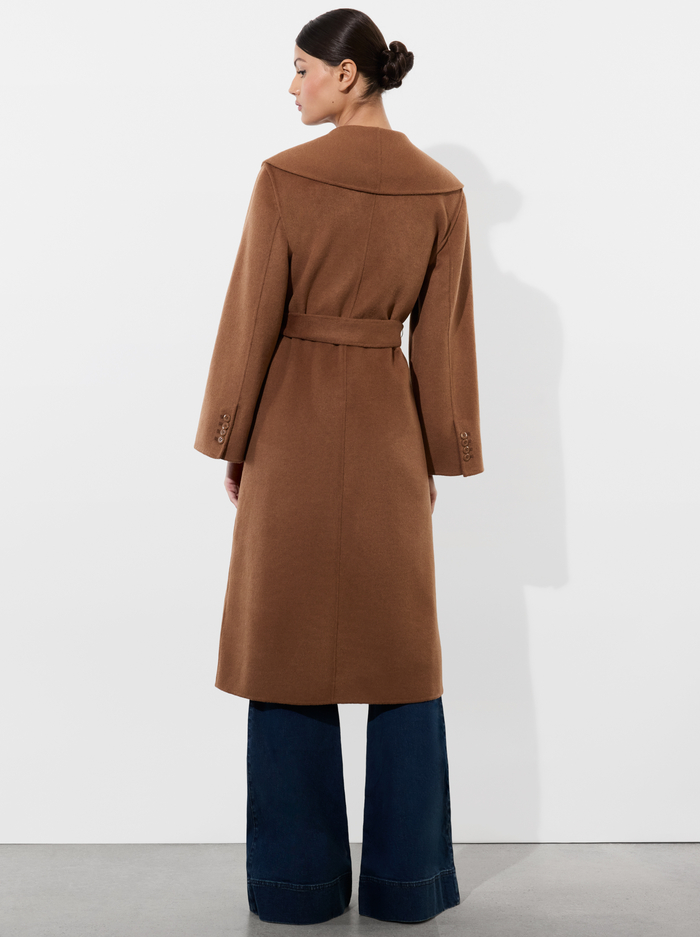 MARCELENE MIDI COAT - CAMEL image 2 - Alice And Olivia