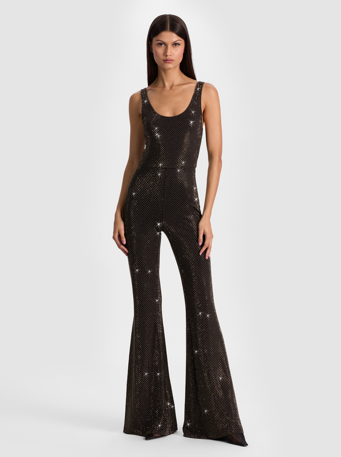 TERESA EMBELLISHED JUMPSUIT - BLACK/DORADO - Alice And Olivia