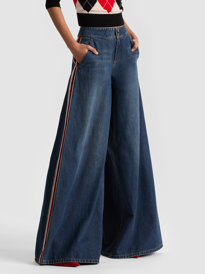 NESSI JEAN WITH SIDE STRIPE - CLEMENTINE TINT - Alice And Olivia