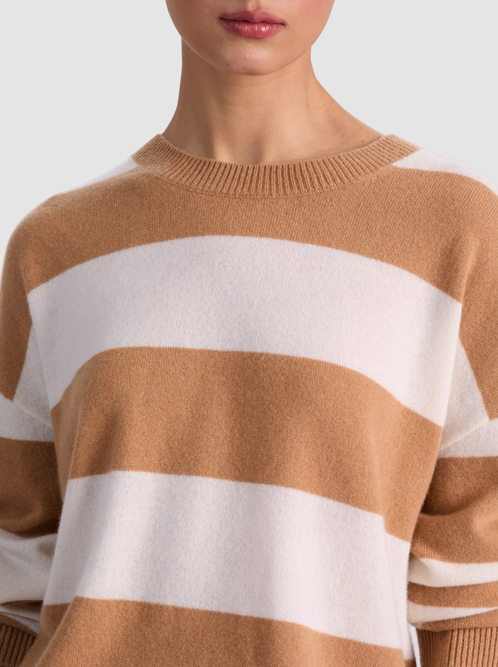 LAURA CASHMERE PULLOVER - PRALINE/ECRU image 3 - ALICE + OLIVIA