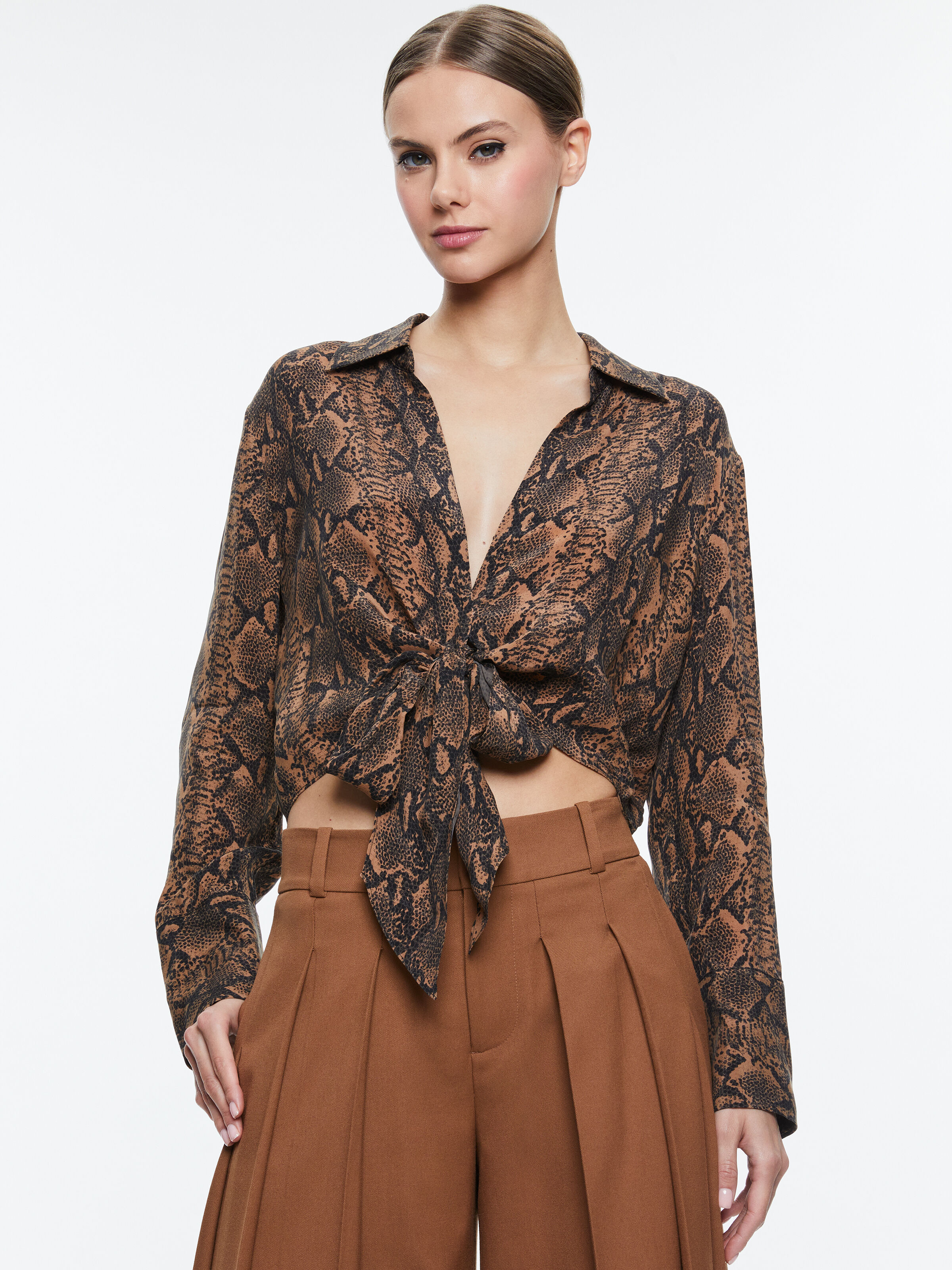 Hannon Tie Front Button Down In Camel black Snake Alice Olivia
