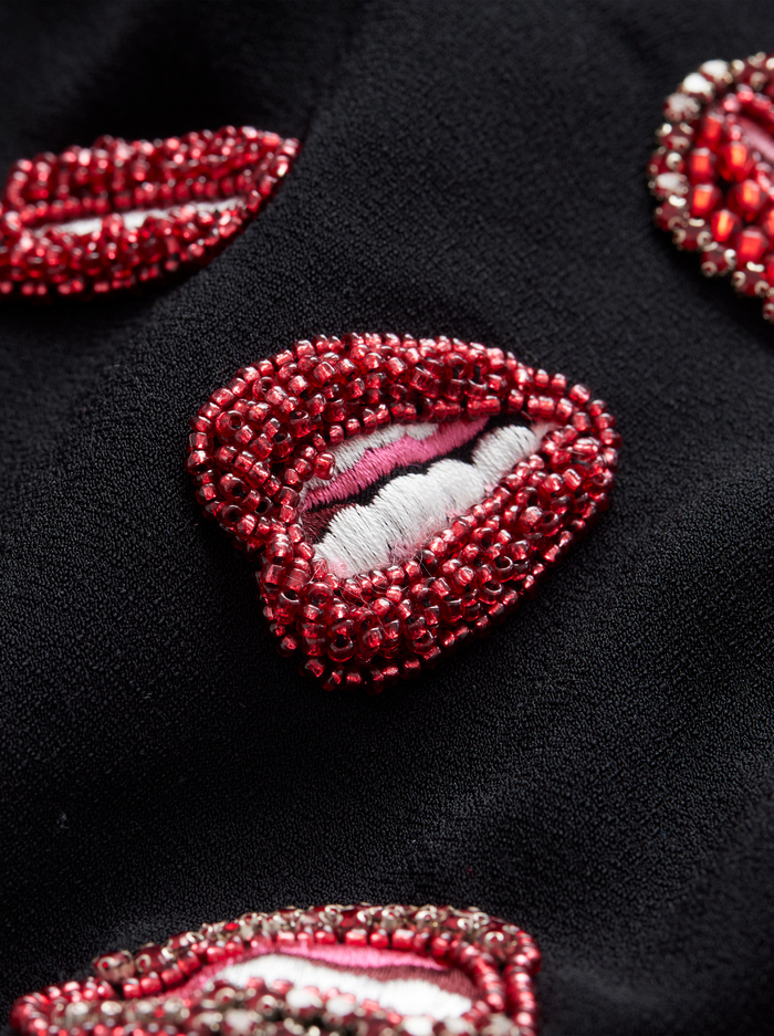A+O X TOM WESSELMANN BRET LONG BLAZER - LIP SYNC BLACK image 1 - Alice And Olivia