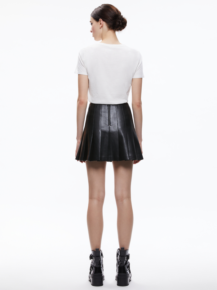 RYLYN SS CREW NK TEE - WHITE/MULTI image 1 - ALICE + OLIVIA