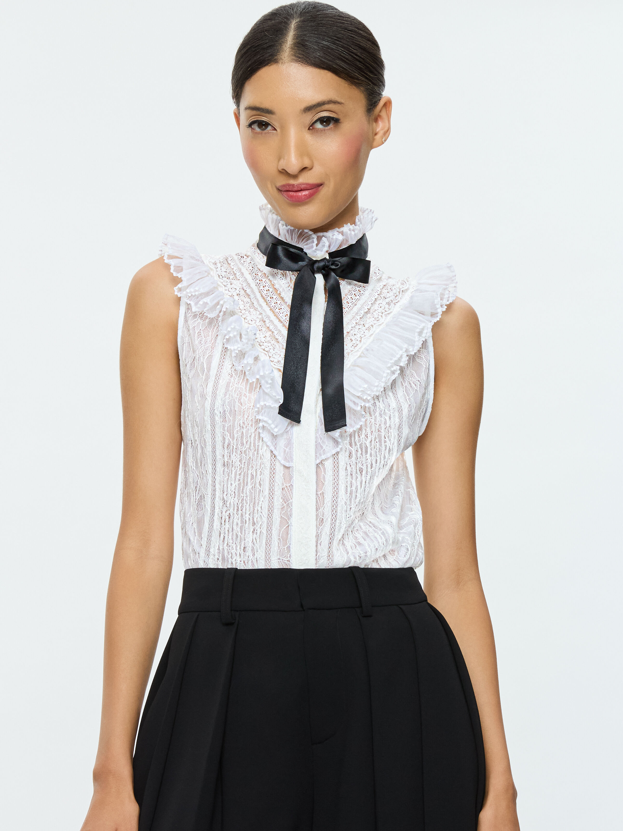 Rheba Lace Blouse In Off White | Alice + Olivia