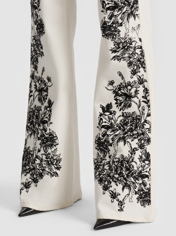 SB EMBROIDERED JEAN - OFF WHITE/BLACK image 3 - Alice And Olivia
