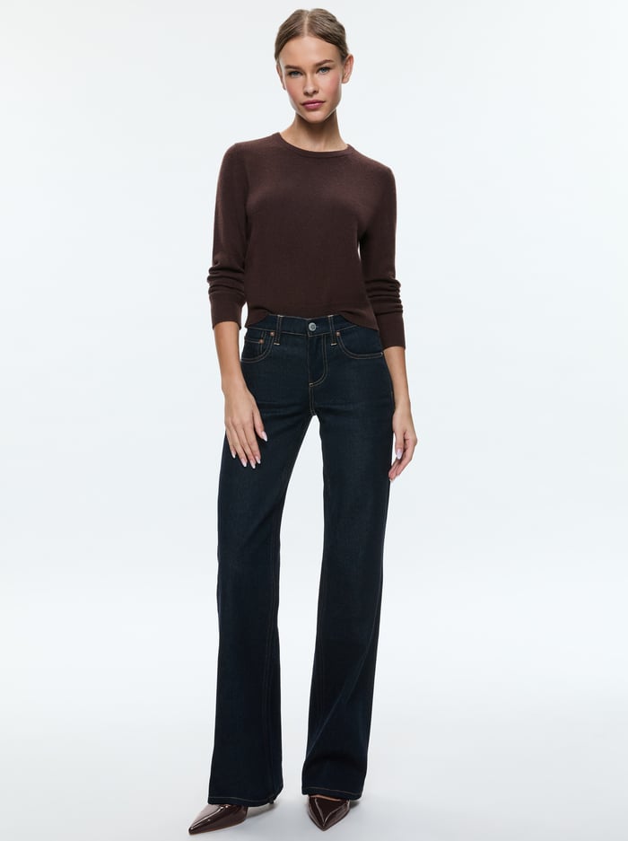 BODIE LOW RISE JEAN - DARK RINSE image 2 - Alice And Olivia