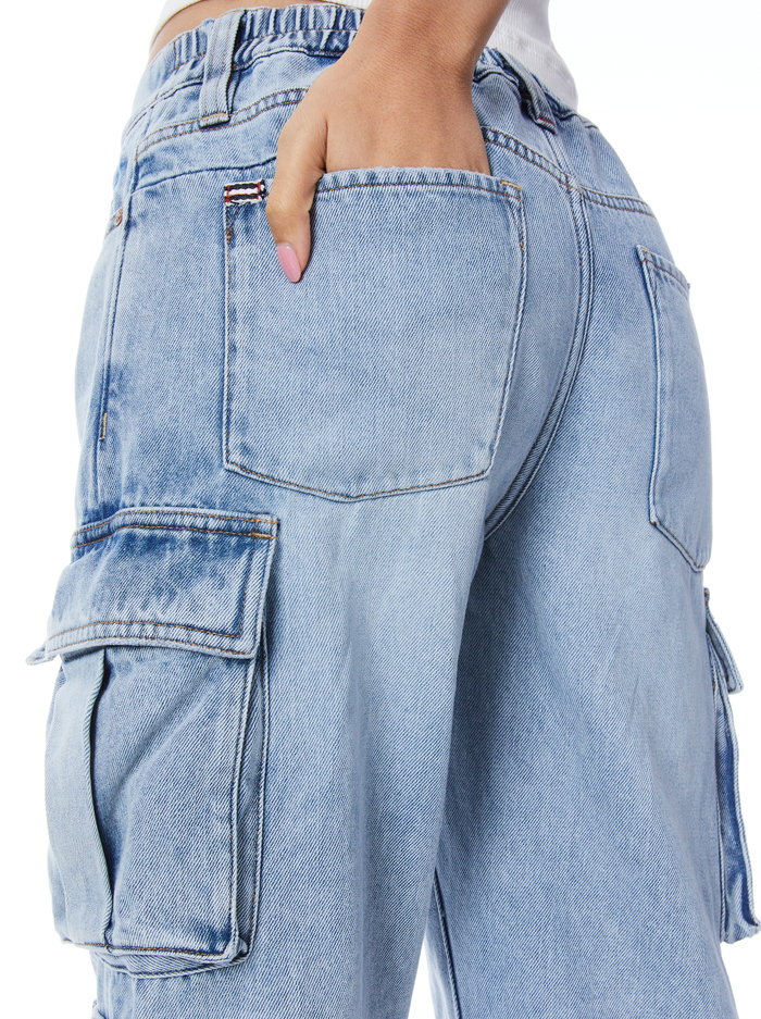 LUIS DENIM CARGO PANT - ROCKSTAR BLUE image 3 - ALICE + OLIVIA
