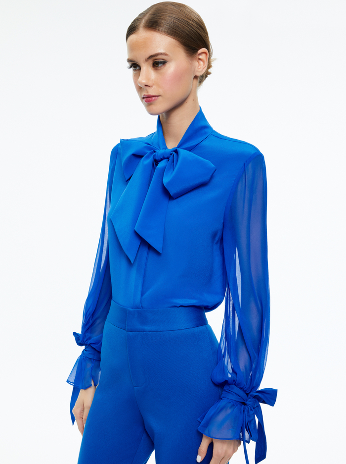 LLOYD TIE NECK TOP - SAPPHIRE - Alice And Olivia