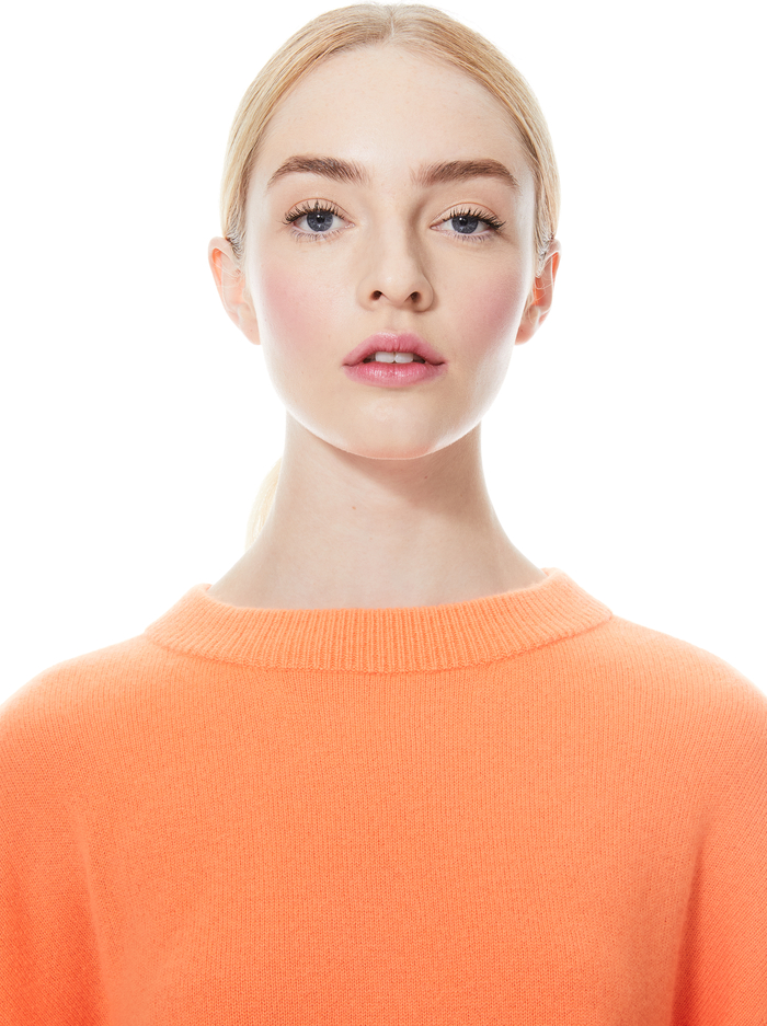 DENVER ROUND HEM SWEATER       - NEON ORANGE image 3 - Alice And Olivia