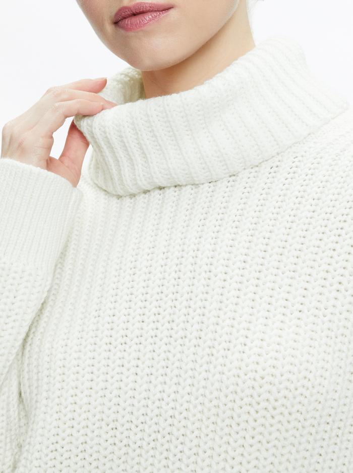 VERE DETACHABLE TURTLENECK SWEATER - SOFT WHITE image 3 - ALICE + OLIVIA