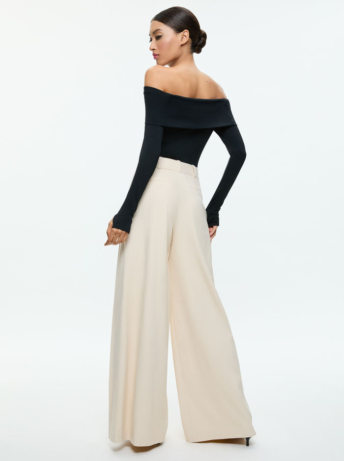 ELIA BODYSUIT - BLACK image 2 - Alice And Olivia