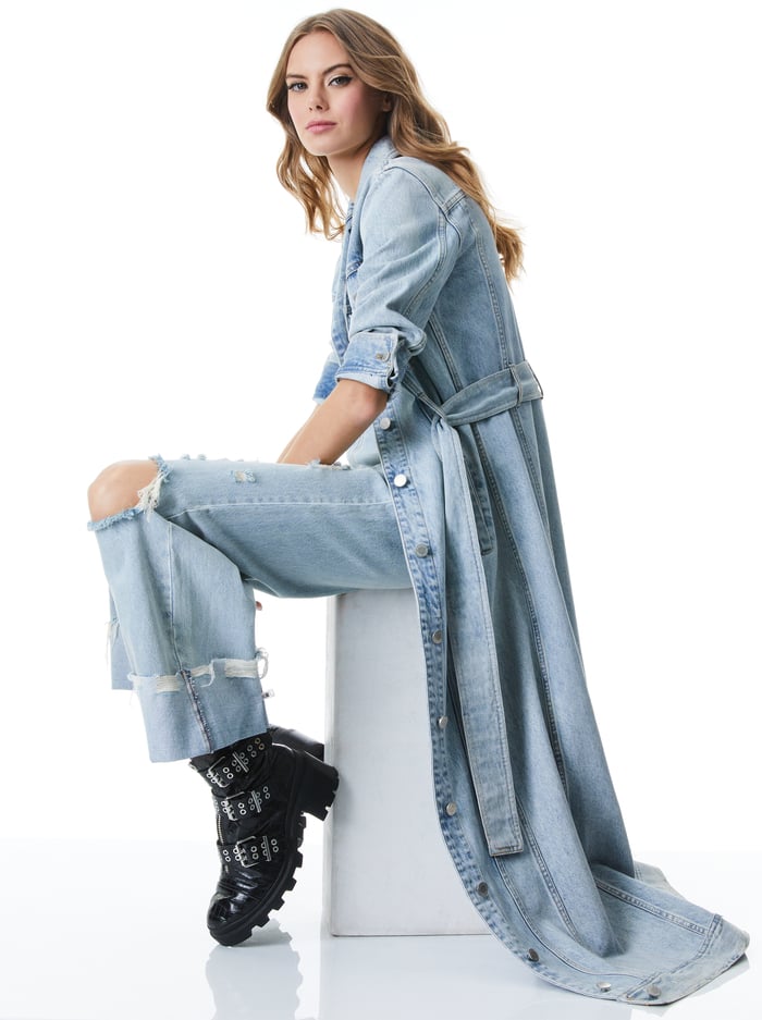 DAREN MAXI DENIM JACKET - ROCKSTAR BLUE image 5 - Alice And Olivia