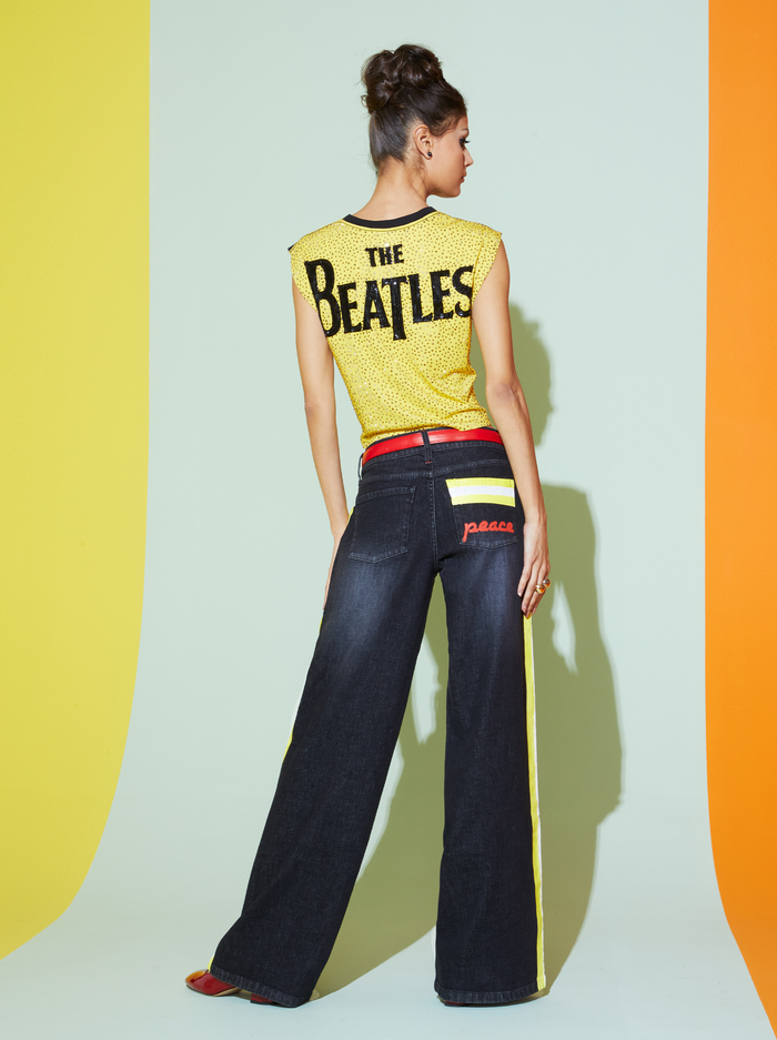 A+O X THE BEATLES MICAH MUSCLE TANK - NUMBER ONE - Alice And Olivia
