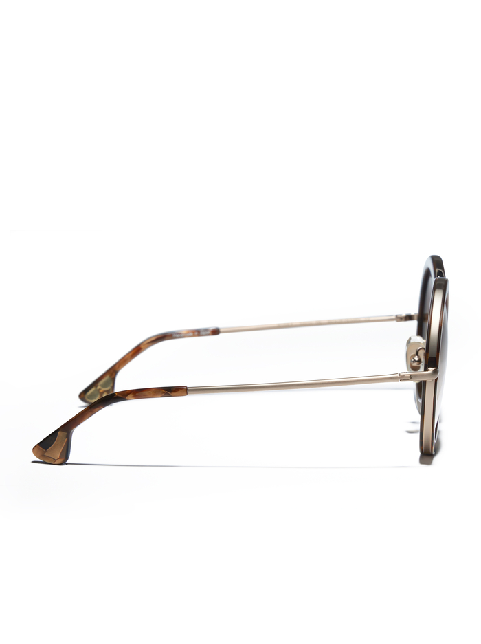 BEVERLY SUNGLASSES - BRONZE QUARTZ image 1 - Alice And Olivia