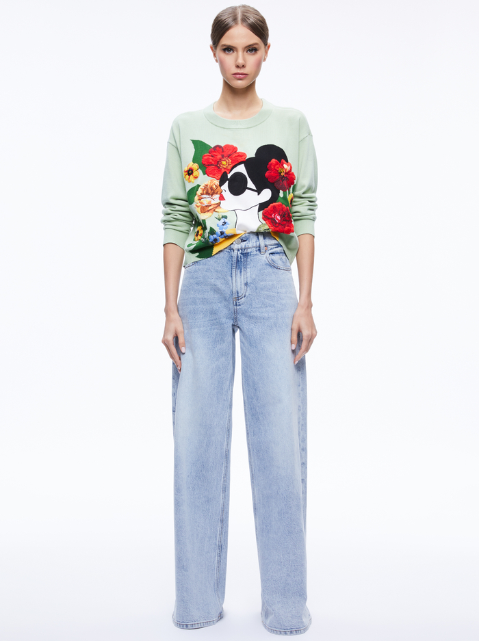 GLEESON STACE FACE PULLOVER - GREEN TEA/MULTI image 2 - Alice And Olivia