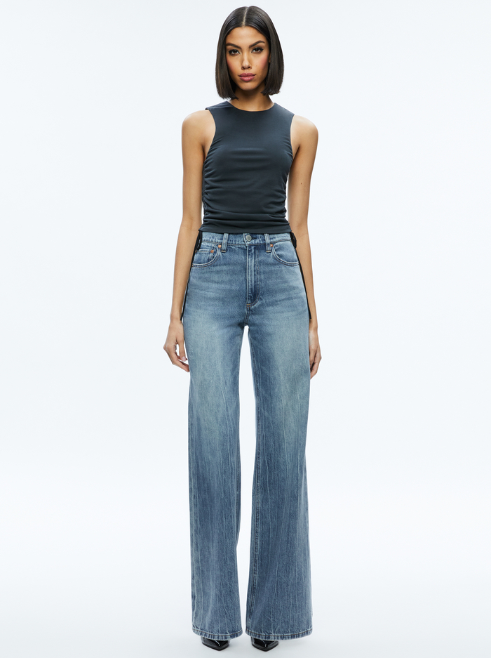 CHRISSY CREWNECK RUCHED CROP TOP - BLACK image 4 - Alice And Olivia