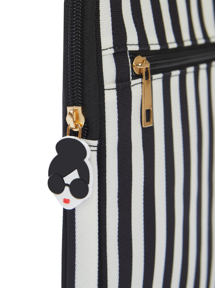 A+O X FABFITFUN LAPTOP SLEEVE - POSITANO STRIPE SM BLACK image 1 - Alice And Olivia