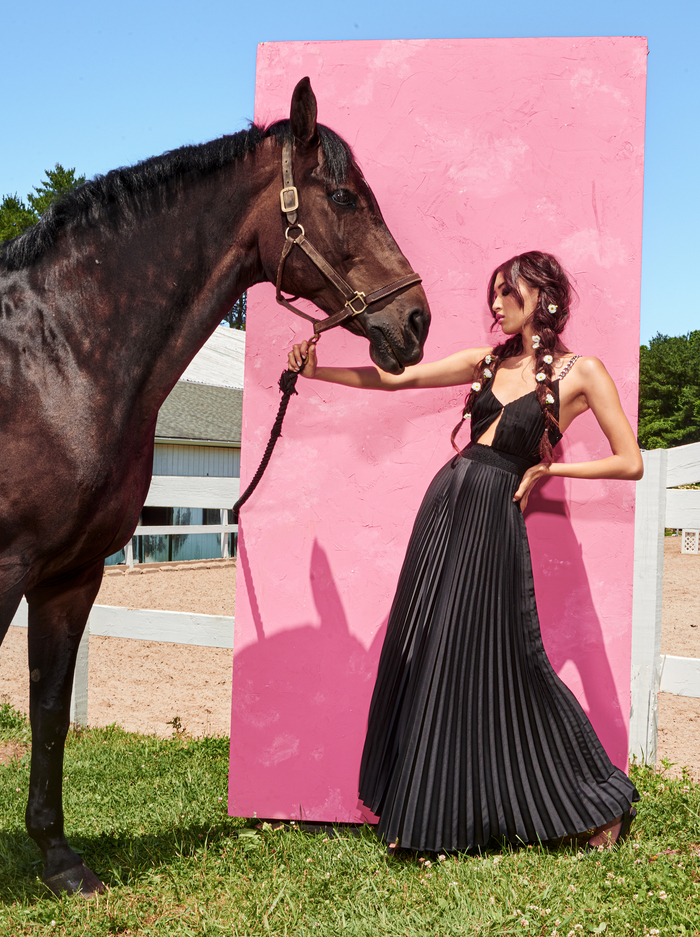 GLORIA CHAIN STRAP JUMPSUIT - BLACK image 6 - ALICE + OLIVIA