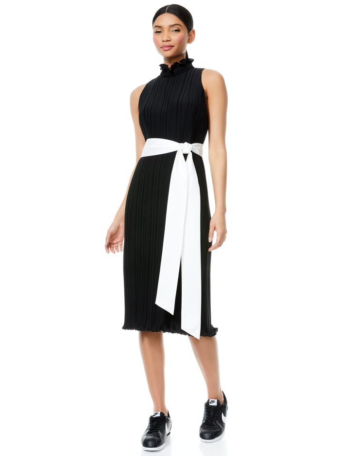 SHAYNA PLEATED MIDI DRESS - BLACK image 2 - Alice And Olivia