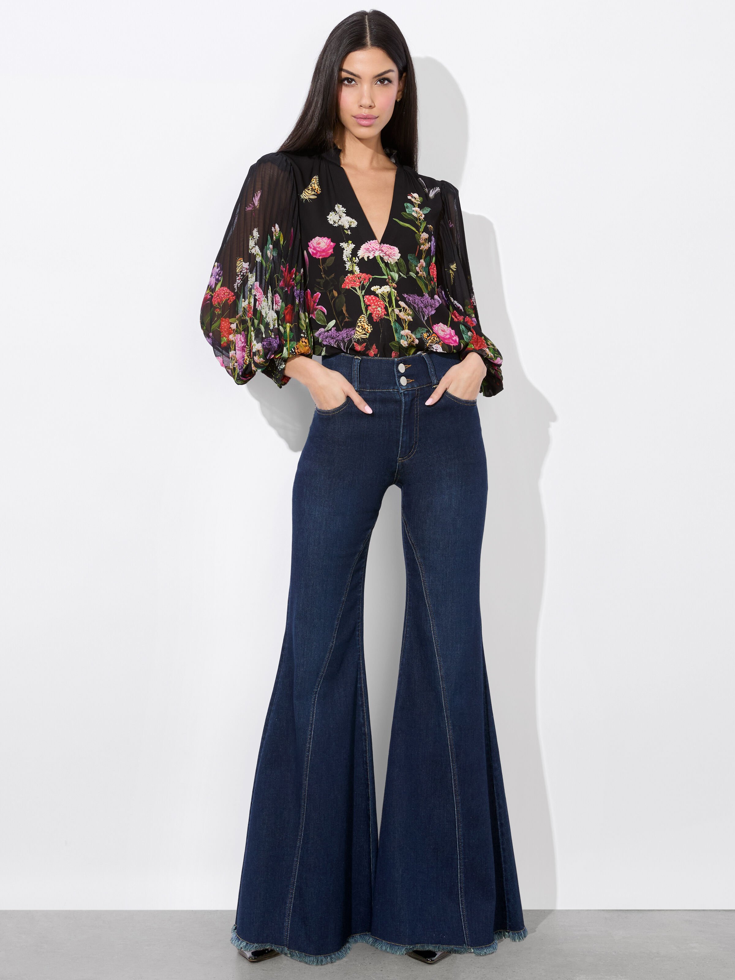 New To Sale - Latest Tops, Dresses & Skirts On Sale | Alice