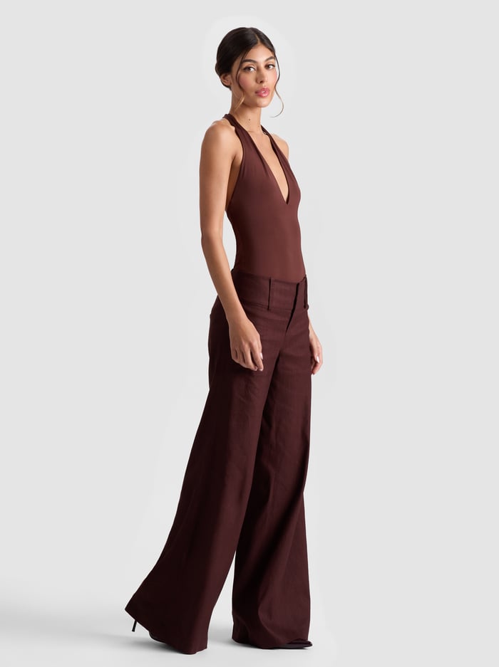 PIPPA BODYSUIT - MOCHA image 4 - Alice And Olivia