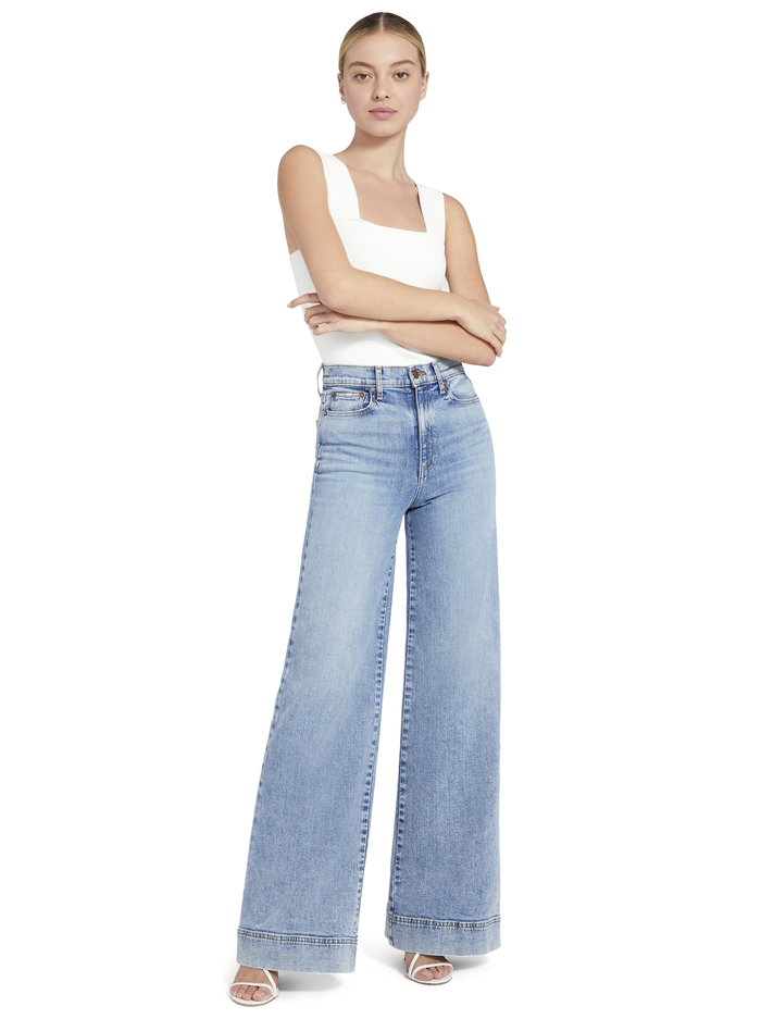 RASHIDA SQUARE NECK CROPPED TANK - SOFT WHITE image 4 - Alice And Olivia