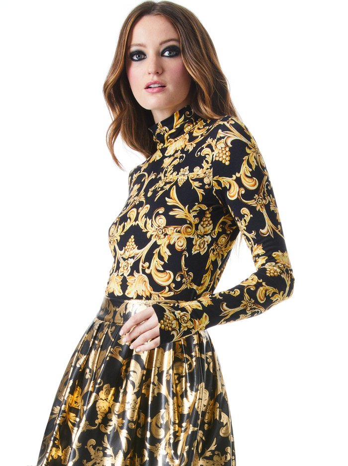 DELAINA TURTLENECK TOP - FLORENCE SCROLL - Alice And Olivia