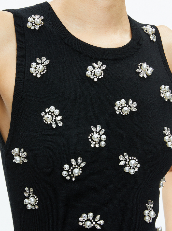 AMITY EMBELLISHED CROPPED TANK - BLACK image 3 - Alice And Olivia