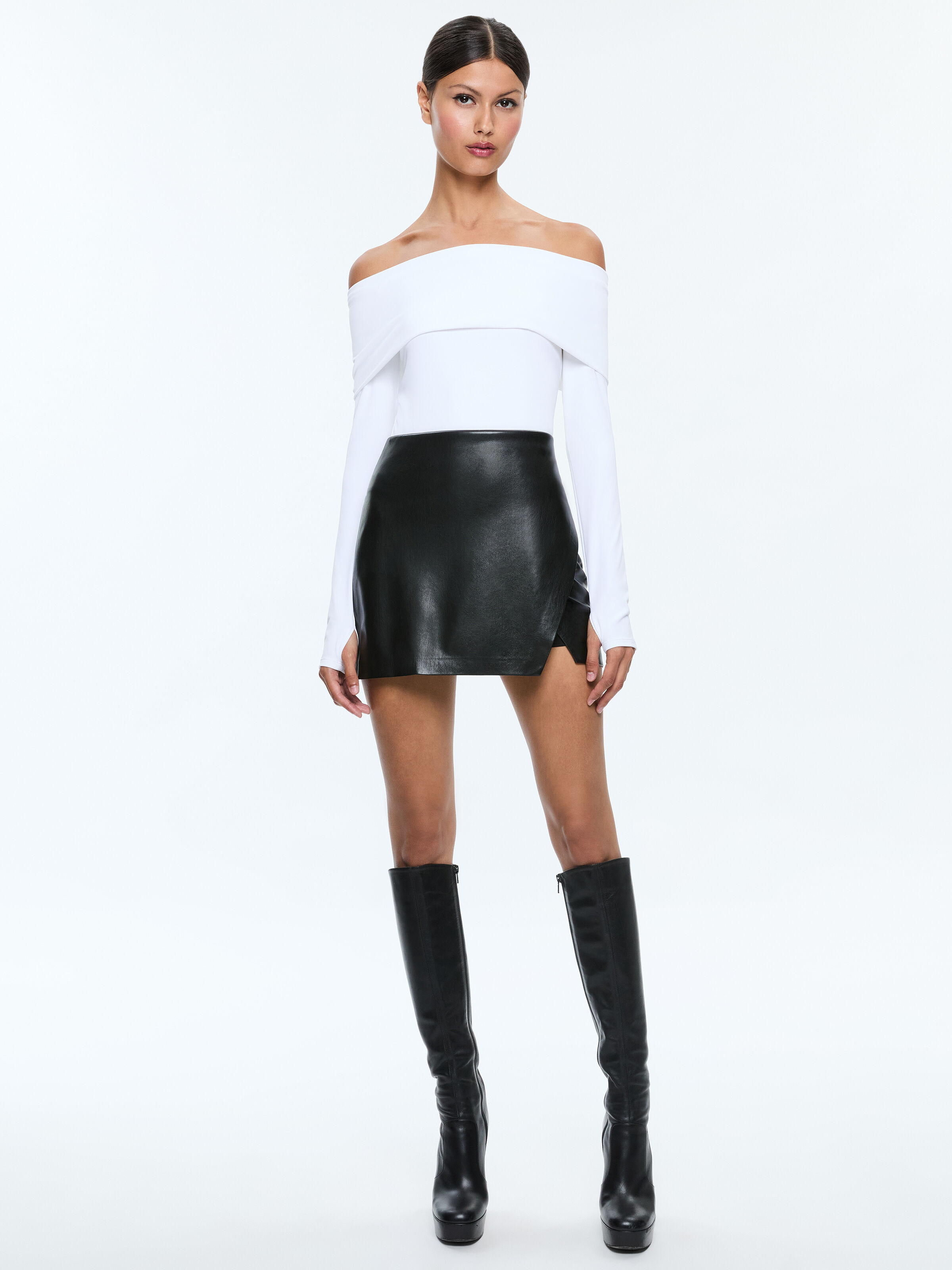 Rubi Mini Skirt In Gold | Alice + Olivia