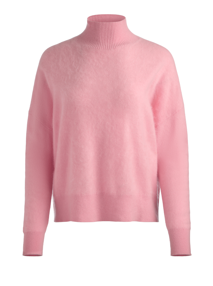 BARBRA TURTLENECK - ROSE TEA image 5 - Alice And Olivia