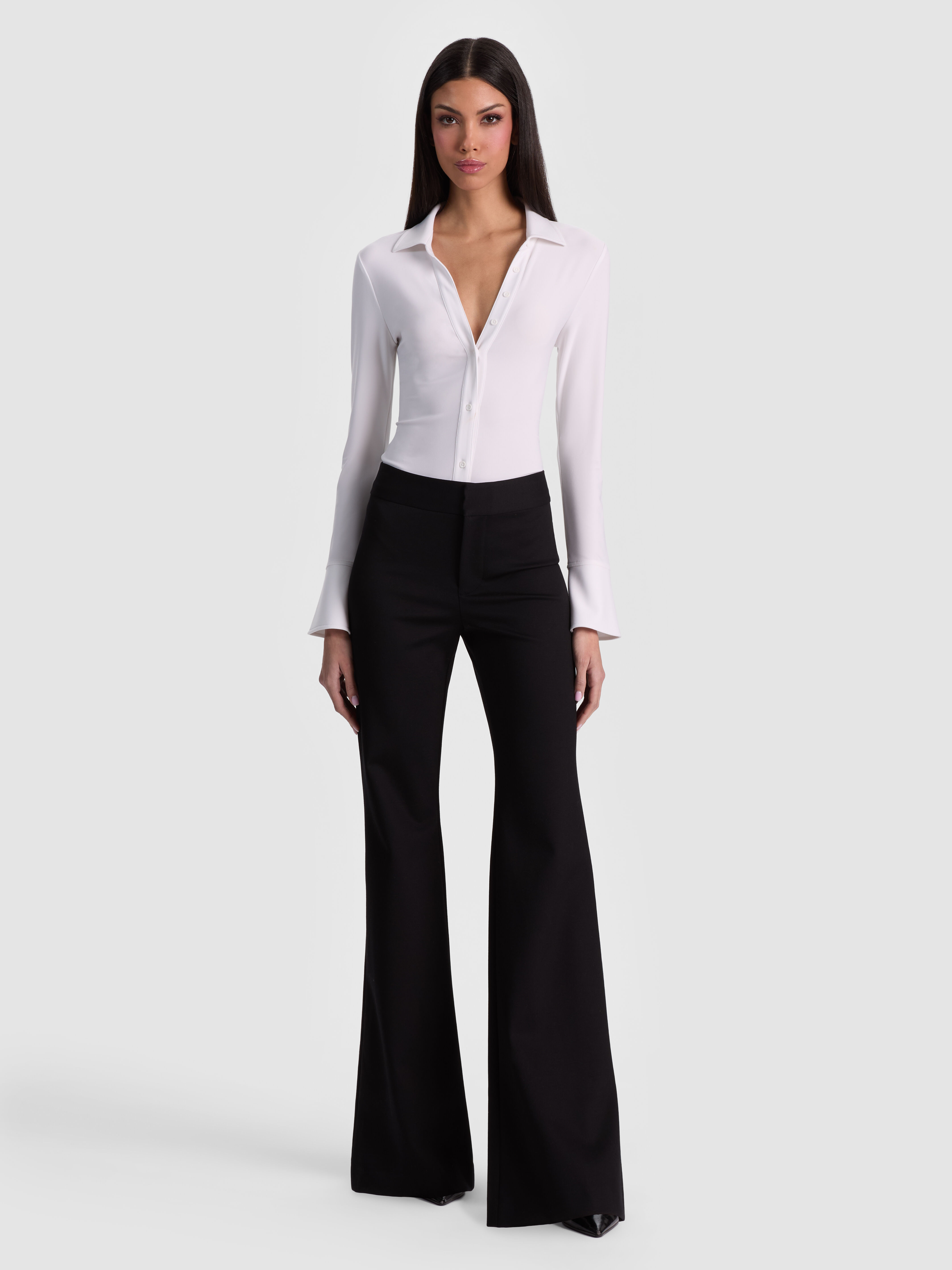 アリスアンドオリビア トップス HANNON WRAP TOP in OFF WHITE/BLUE | ALICE + OLIVIA
