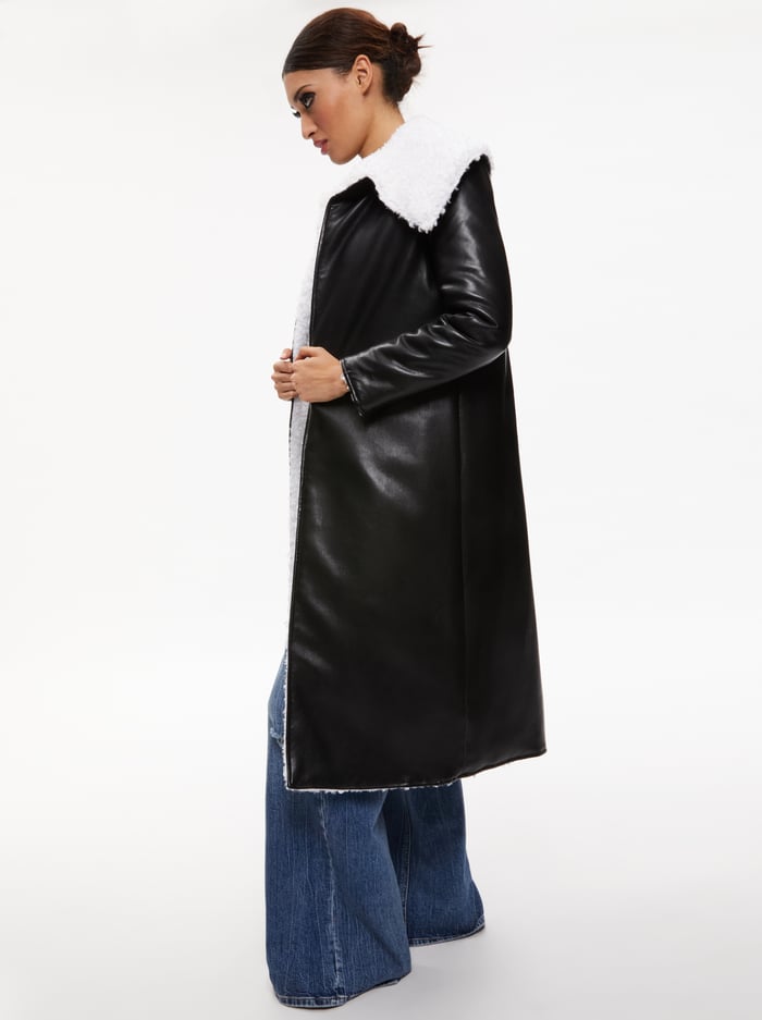 SHAN REVERSIBLE FAUX SHEARLING COAT - BLACK image 3 - Alice And Olivia