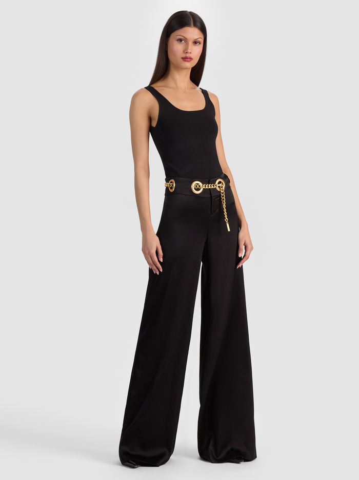 OLIVIA WIDE LEG CHAIN BELT PANT - BLACK image 4 - ALICE + OLIVIA