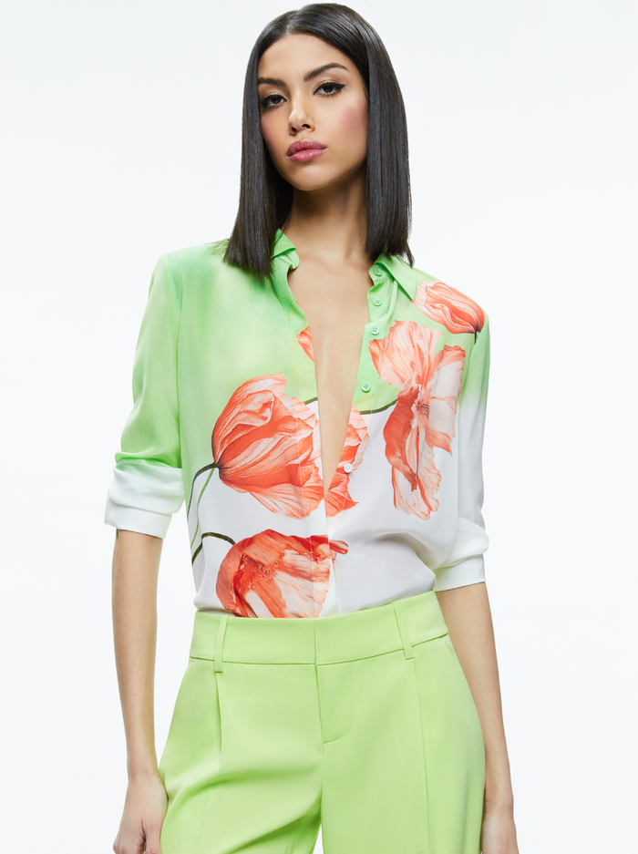 BRADY SLIM BUTTON DOWN - DREAM LIFE SHARP GREEN - Alice And Olivia