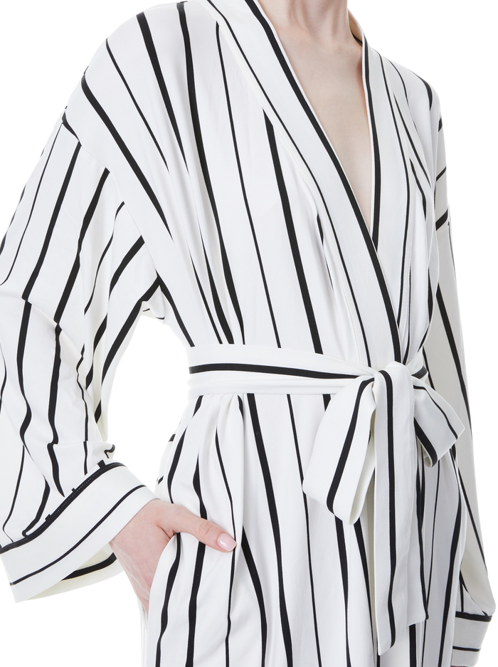 A+O X MASONGREY KAIA KIMONO ROBE - WHITE/BLACK image 3 - Alice And Olivia
