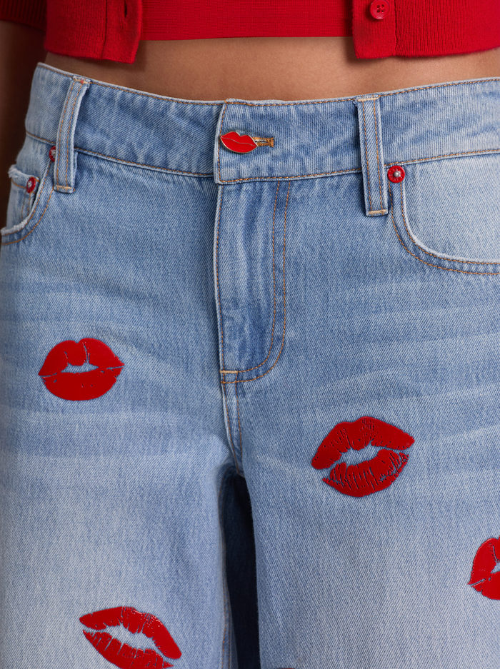 AMAZING JEAN - DENVER BRIGHT BLUE image 3 - ALICE + OLIVIA