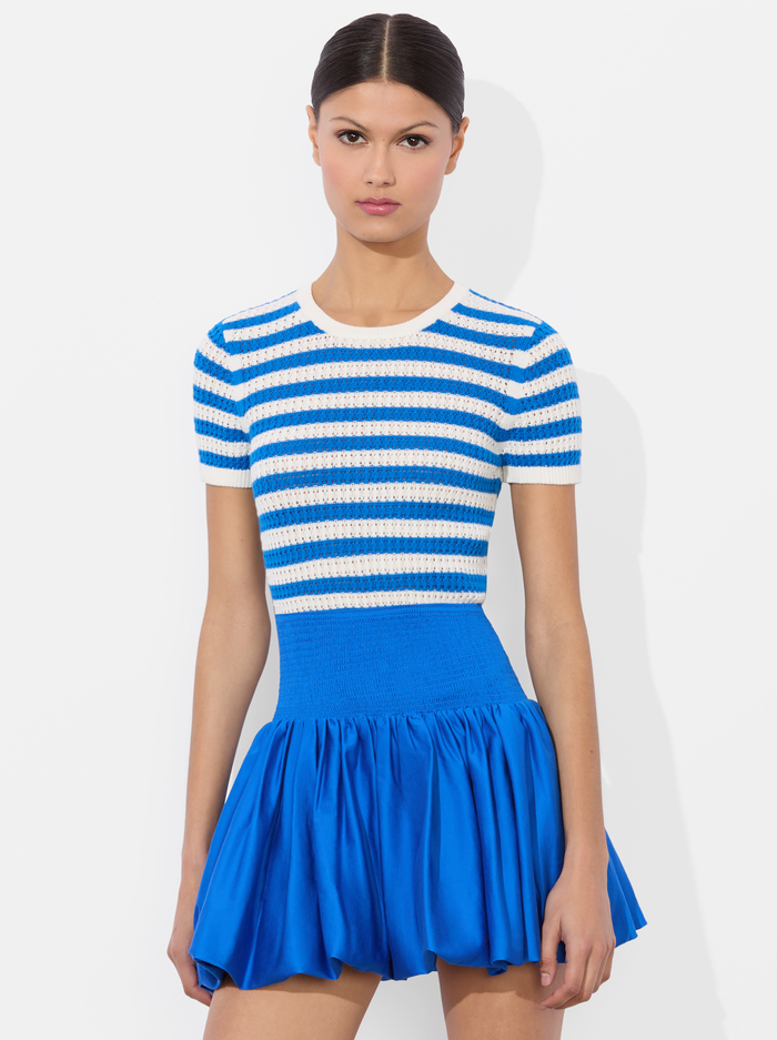 CIARA PULLOVER - SOFT WHITE/TRUE BLUE - Alice And Olivia